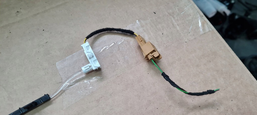 фото №9, A4 s4 b9 молдинг led підсвітка тунель ліва праве 2x 8w0947095