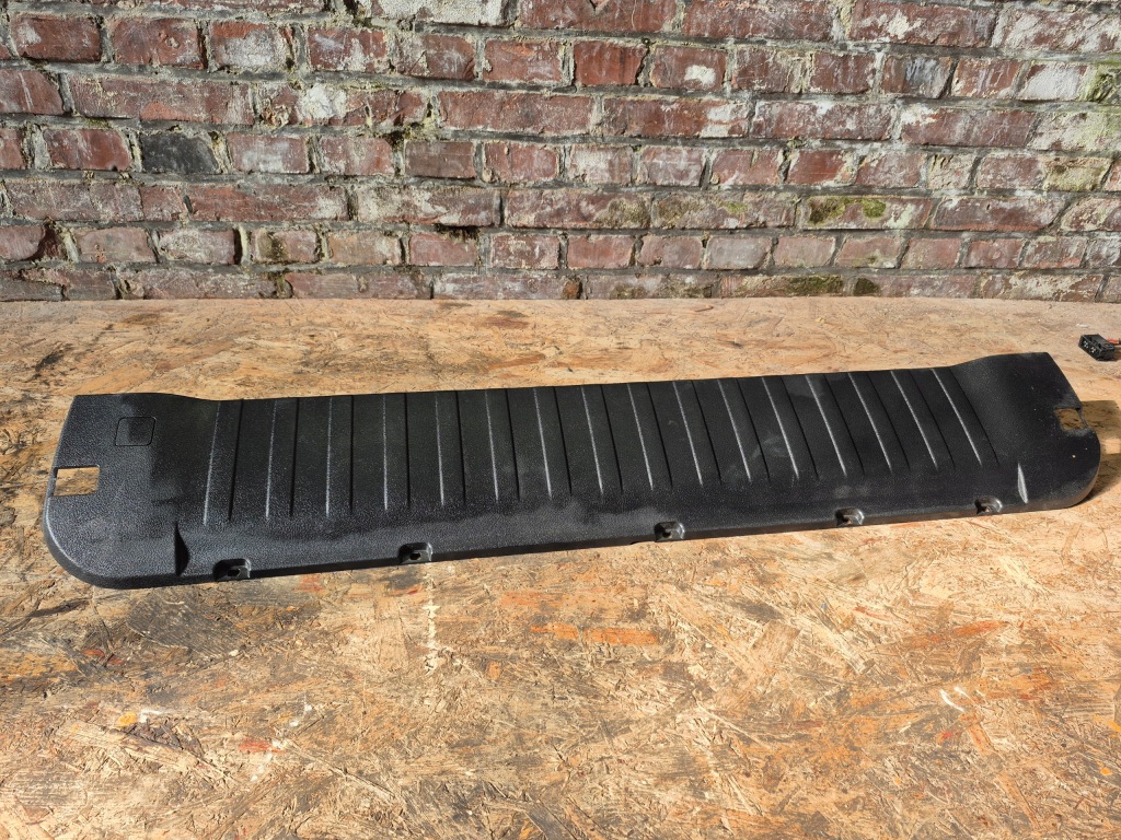 Bmw f15 f16 защита борта багажника молдинг порог багажника 7294790 czarna Киев