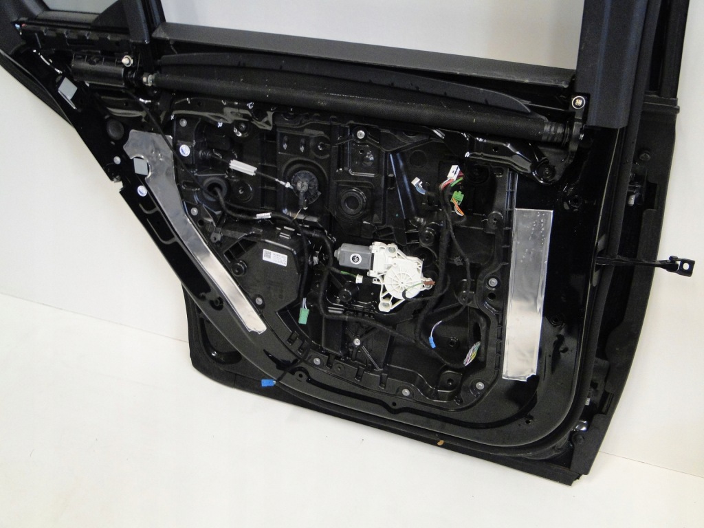 фото №7, Mercedes двері задні ліва s klasa 223 w223 a2237300300 a2237320300 long