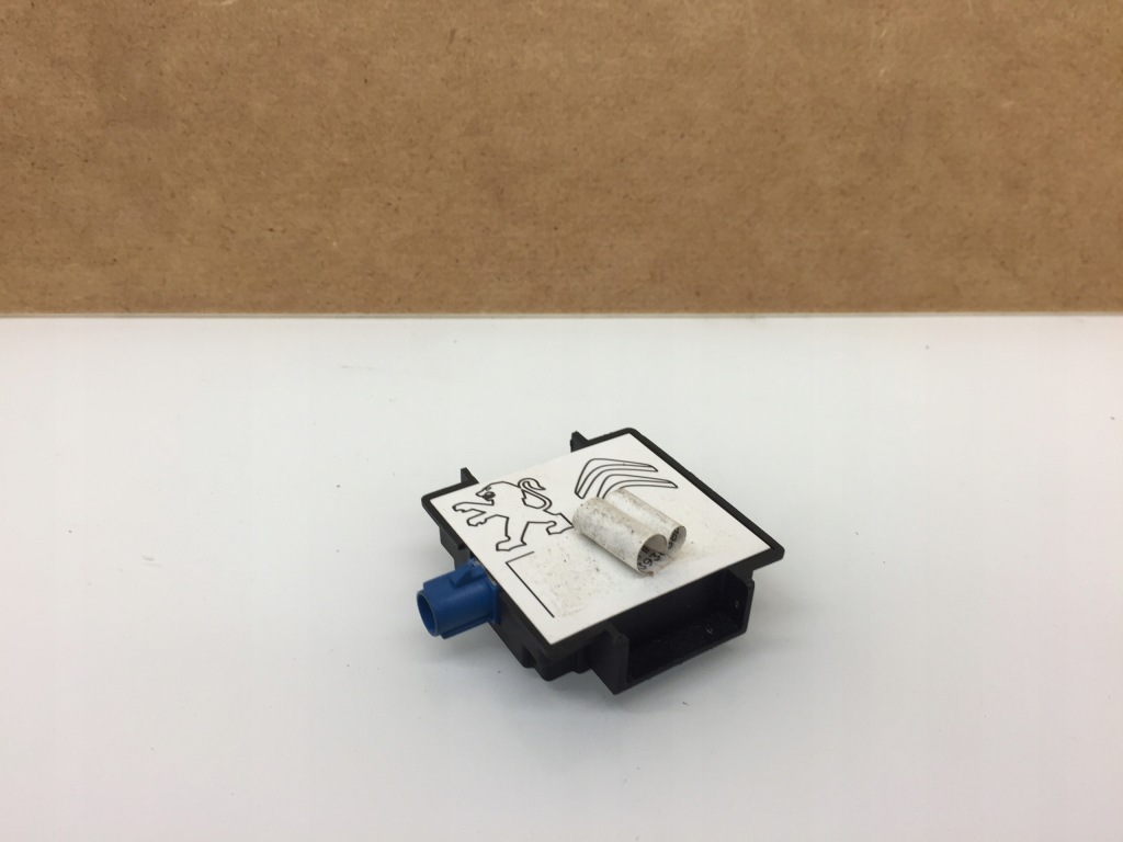 фото №1, Peugeot 508 lift sw модуль модуль усилитель антенны