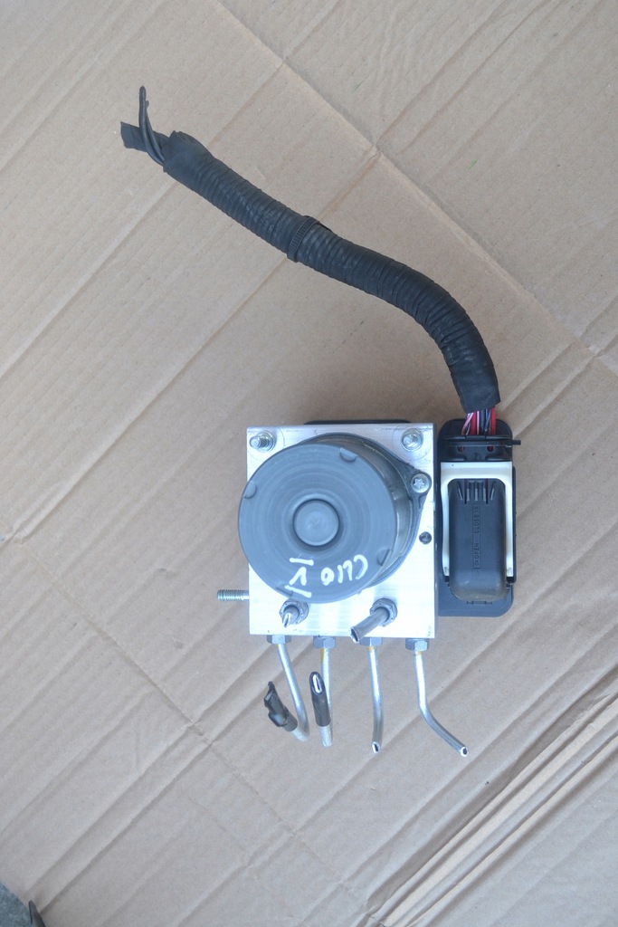 фото №1, Renault clio v 2020 насос тормозная abs