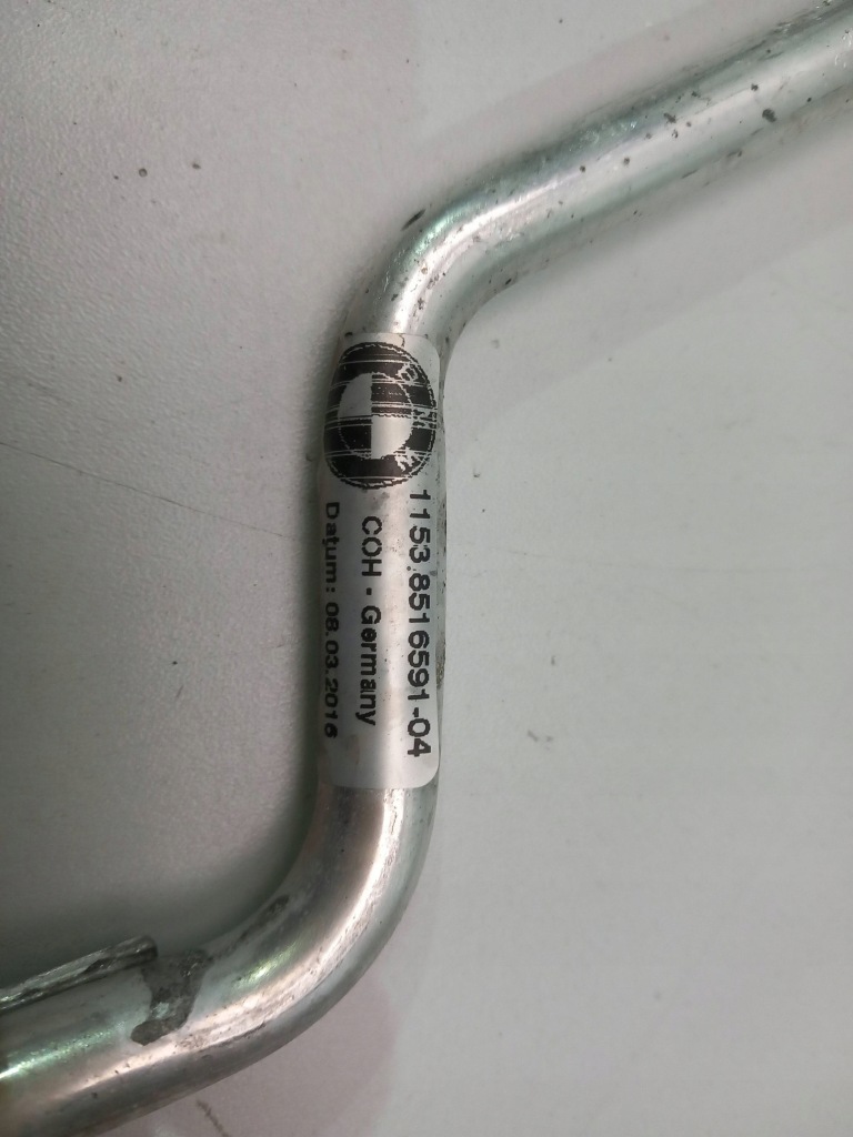 Bmw f30 f32 f36 трубка шланг води 8516591 Оригінал