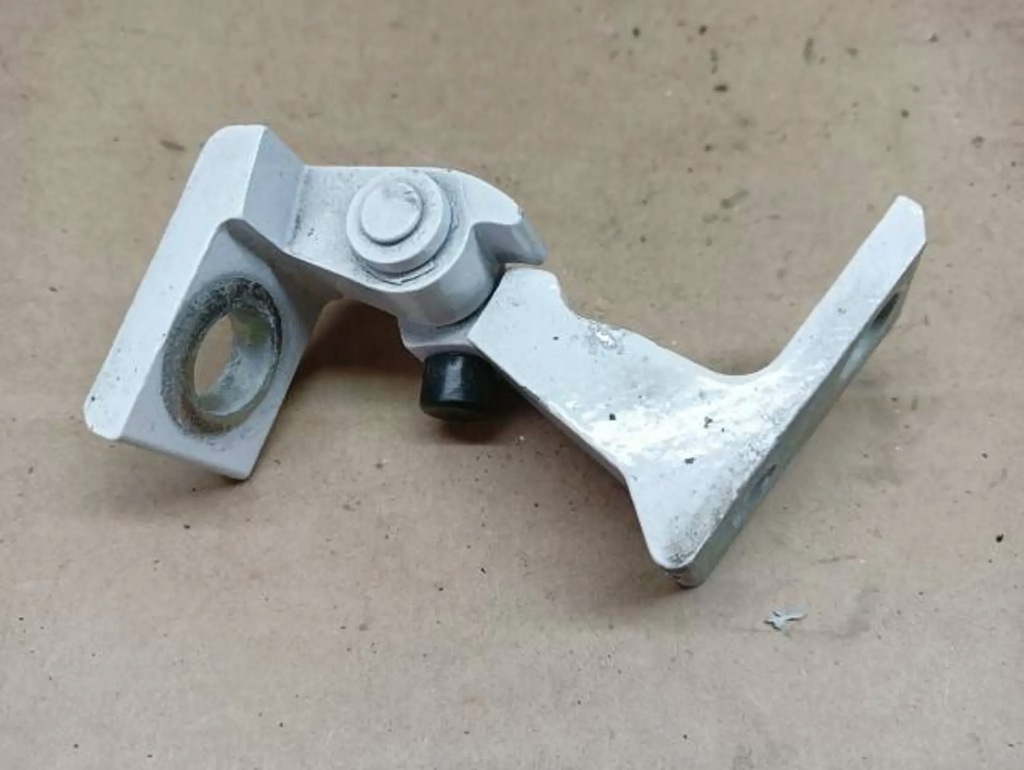 фото №1, Петля дверь seat toledo iv skoda rapid левый задняя gora