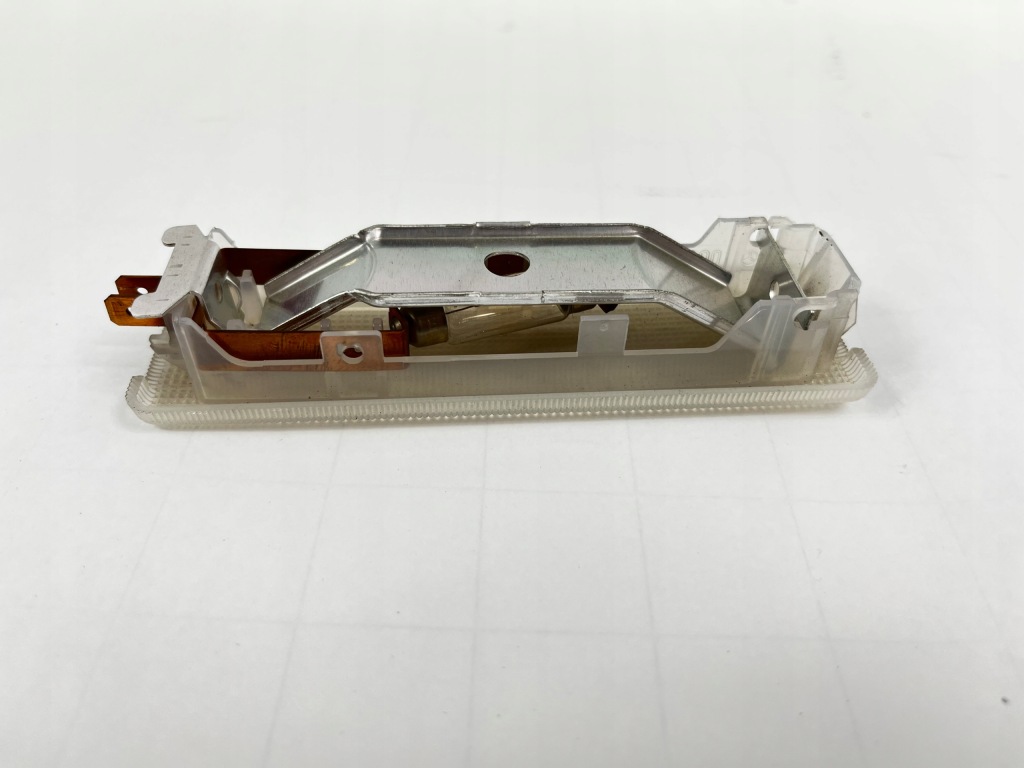 фото №5, Лампа освітлення багажника mercedes w124 cabrio