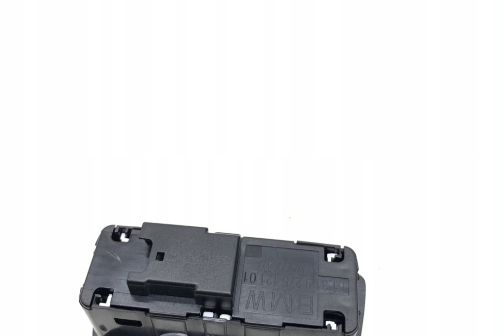 фото №8, Кнопка открывания крышки багажника bmw 7 f01, f02 9275121 4.4l бензиновый