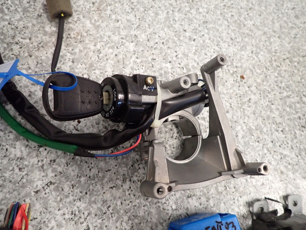 фото №7, Hyundai accent 02-05 набор стартовый бортовой компьютер замок зажигания