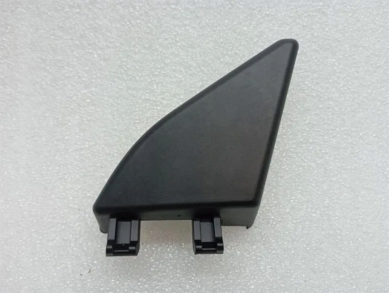 Ferrari f151m 82018700 door inner cover triangle Оригинал