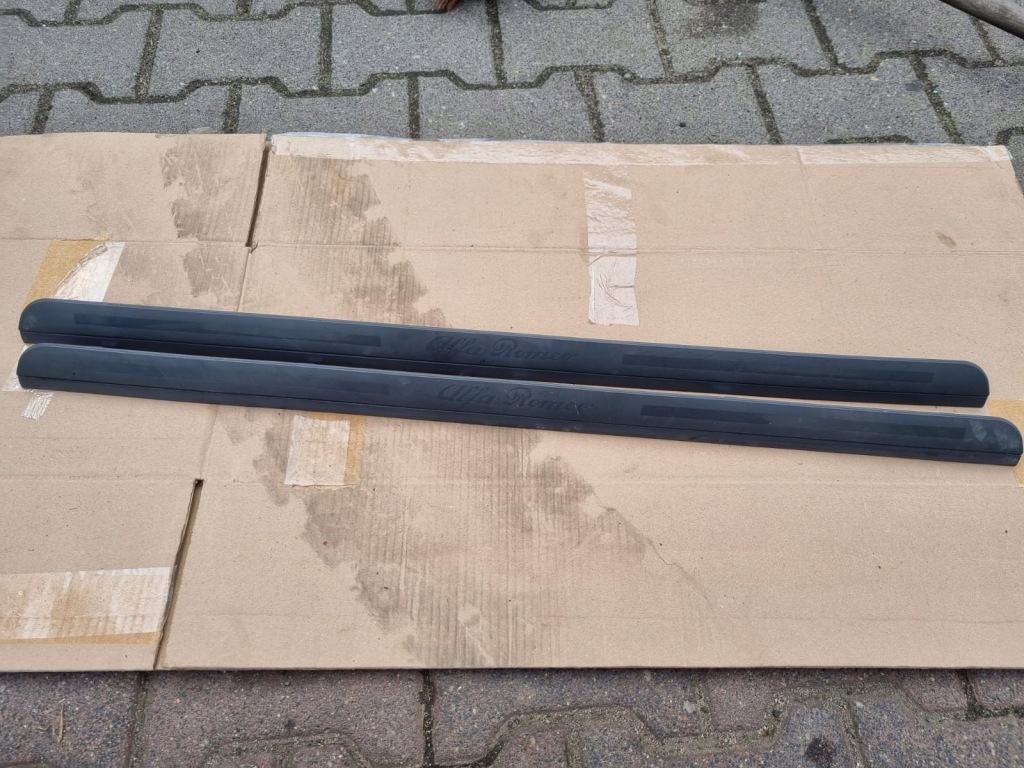 фото №1, Накладка поріг права ліва alfa romeo brera