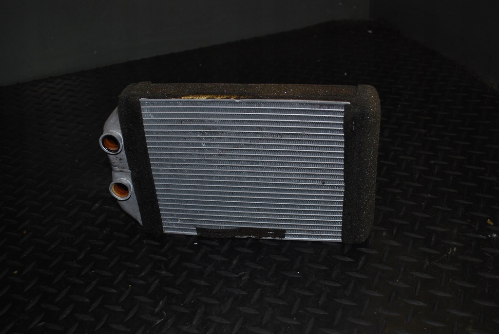 фото №1, Радиатор отопителя audi a6 c5