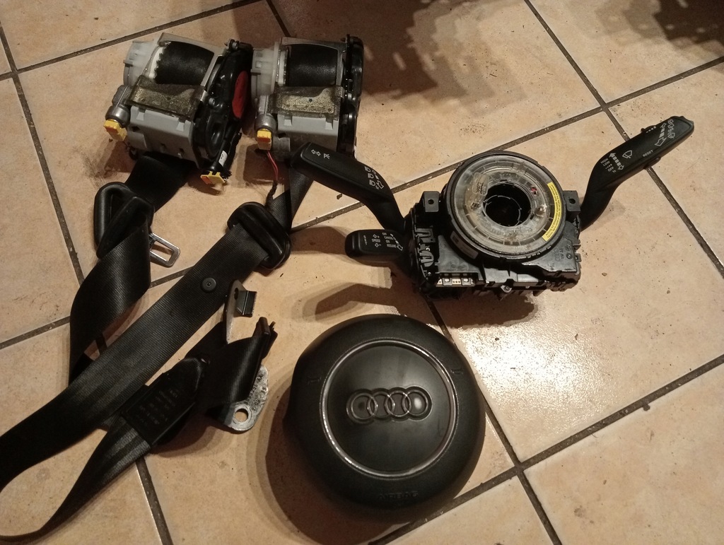 фото №7, Панель приладів консоль audi q5 8r lift faktura комплект