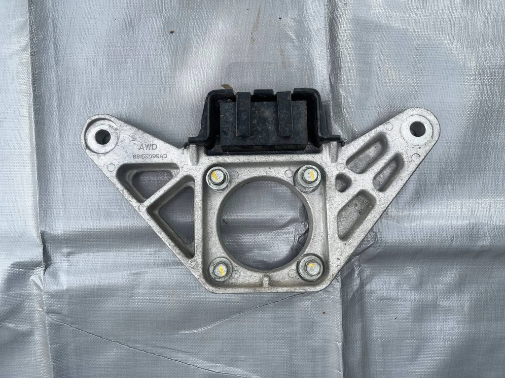 фото №1, Jeep cherokee kl lift кронштейн кронштейн редуктор 2018-