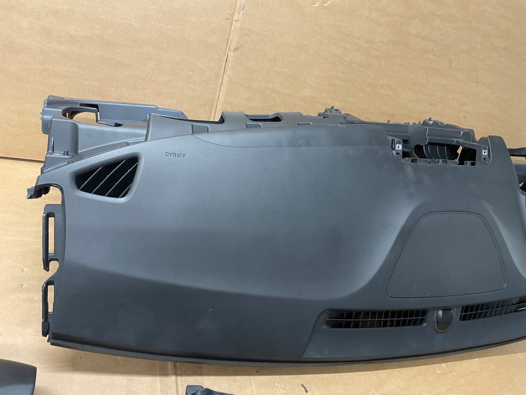 фото №8, Hyundai kona i 1 приборная панель консоль ремни подушки безопасности подушка безопасности оригинал