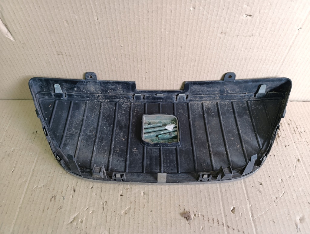 фото №5, Решётка радиатора решётка радиатора радиатора 6j0853654b seat ibiza 6j iv 08-12