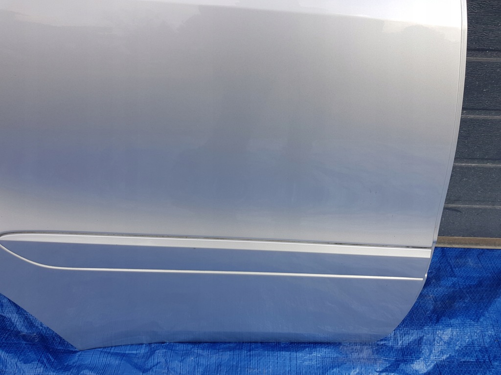 Дверь правый задний  mercedes ml w164 рестайлинг  c775 775 Недорого