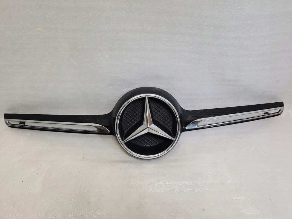 фото №1, Mercedes w292 gle coupe решётка радиатора решётка радиатора a2928880123