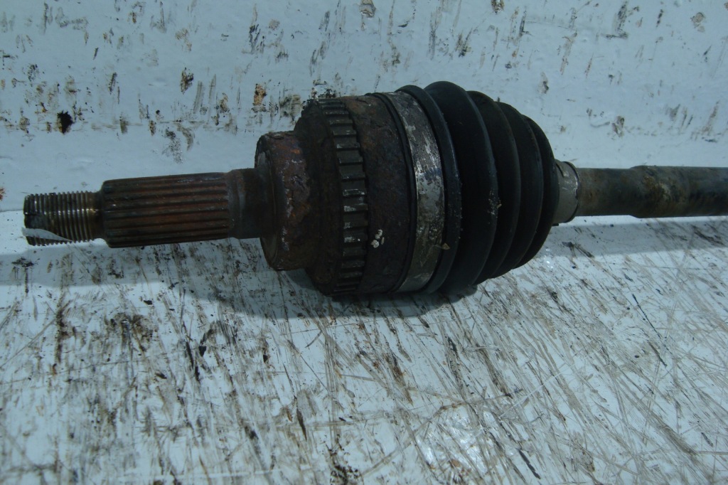 фото №1, Приводной вал длинная шарнир правый перед pixo alto 1,0 08-14