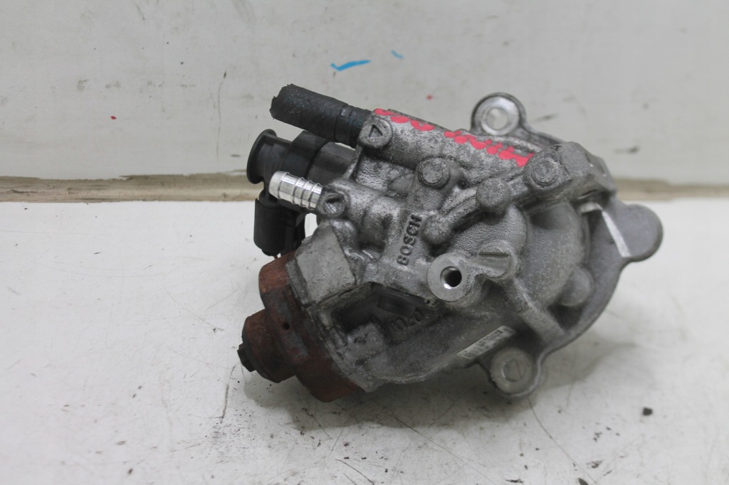 Купить Насос впрыскная 7823452 mini countryman r60 1.6d 10-14