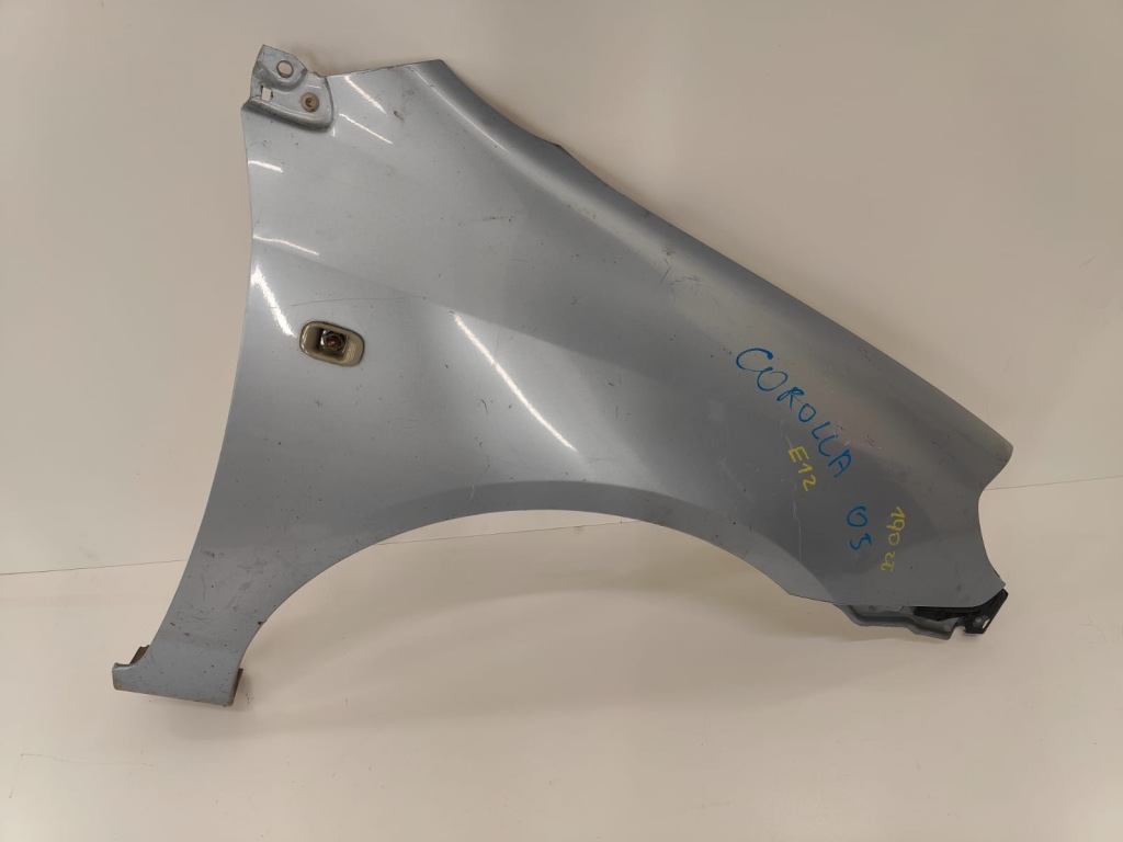 фото №1, Toyota corolla e12 02-06 крыло правый перед