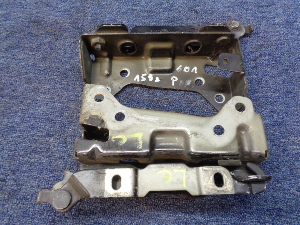 Купить Петли капот alfa romeo 159 brera 2005-2011r. разные цвета