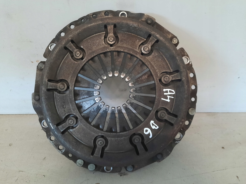 фото №1, Audi a4 b6 00-05 sedan 1.9tdi зчеплення притиск зчеплення awx