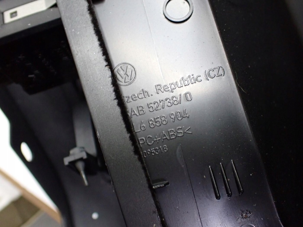 фото №11, Бардачок полка панели консоли europa 7l6858904 vw touareg i 7l 10r