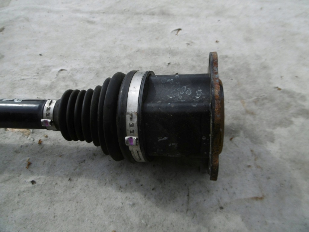фото №4, Привідний вал ліва 4m0407271l vw touareg iii