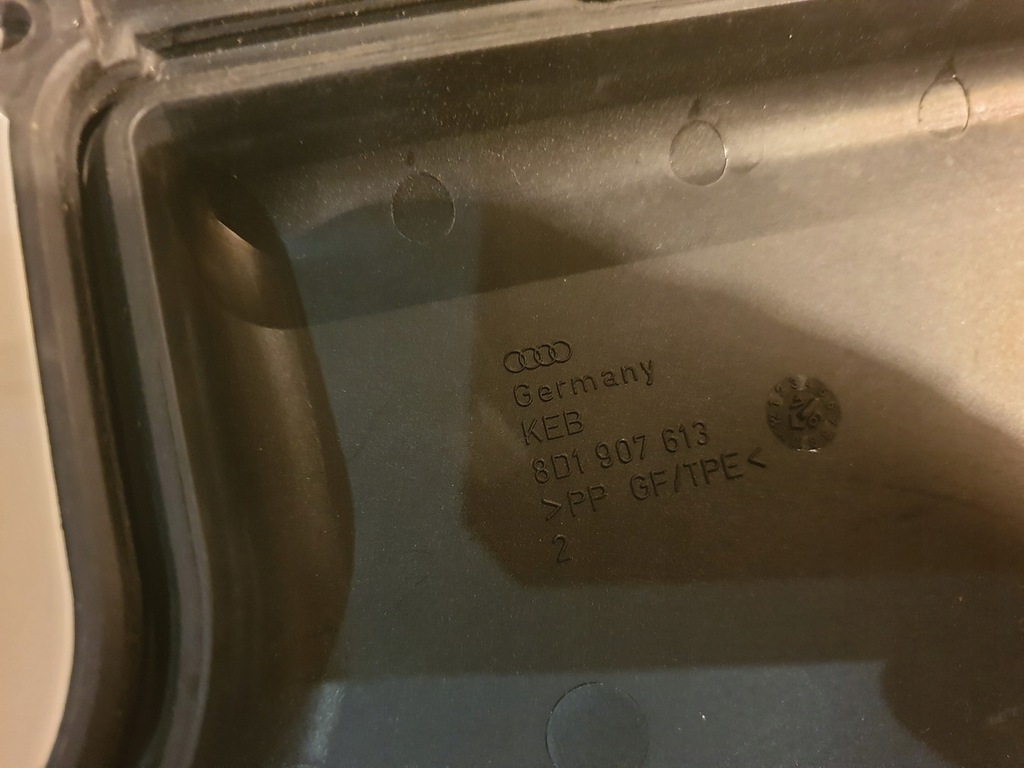 фото №10, Audi a4 b5 8d1907355 8d1907613 корпус компьютер