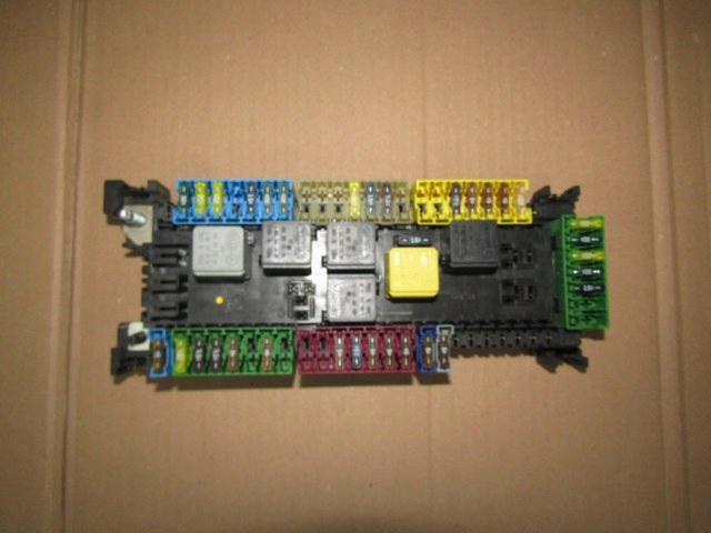 фото №1, Mercedes ml w166 коробка запобіжників 1669062501
