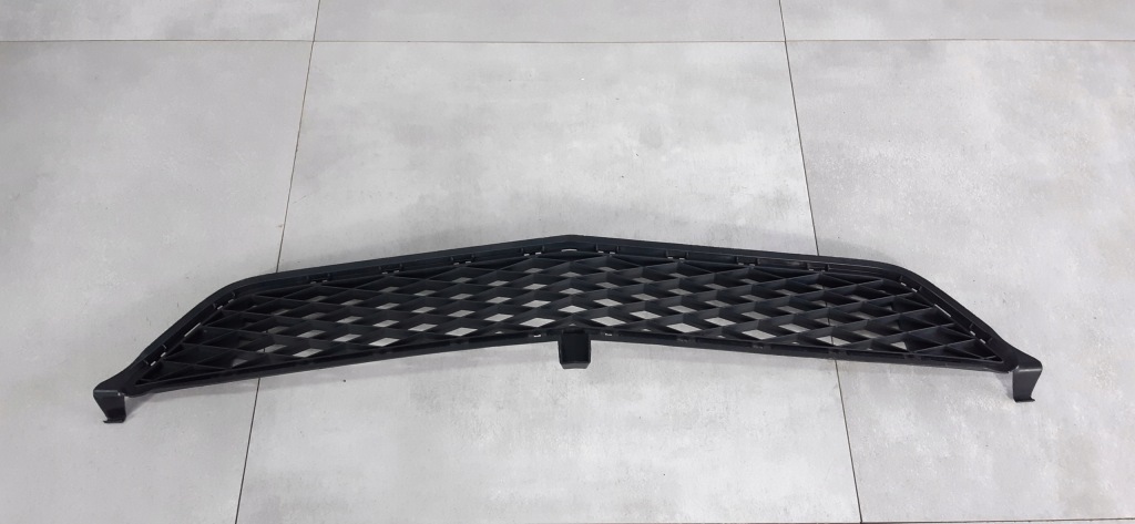 фото №1, Mercedes b klasa решётка средняя a1698851922