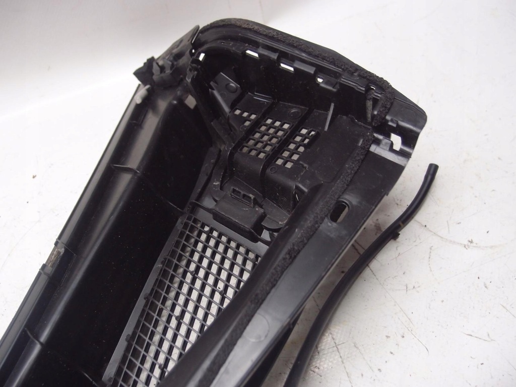 фото №14, Жабо пластиковый nissan leaf ii 668625sa0a