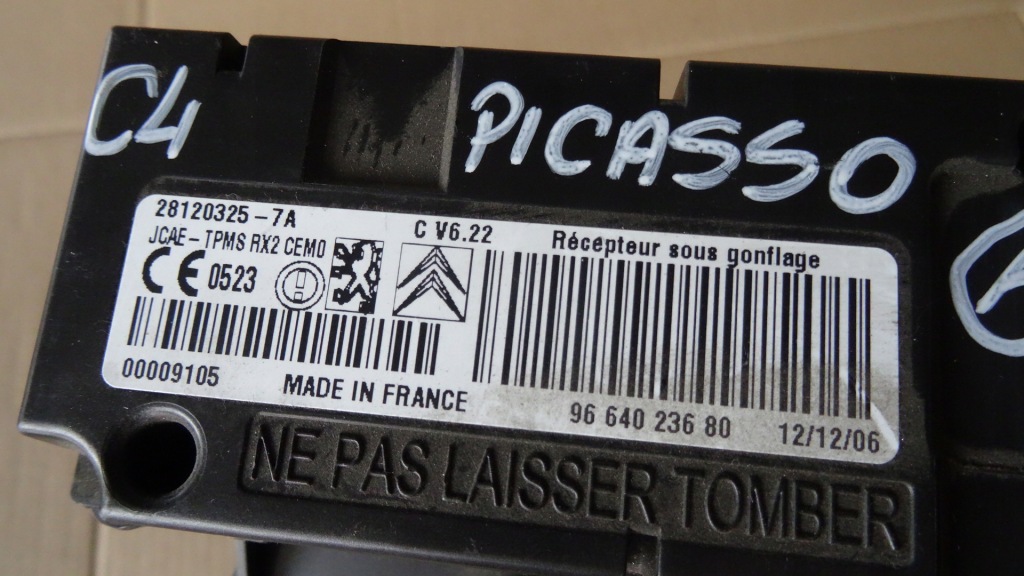 фото №4, Citroen c4 picasso модуль полоса поперечина 9664023680