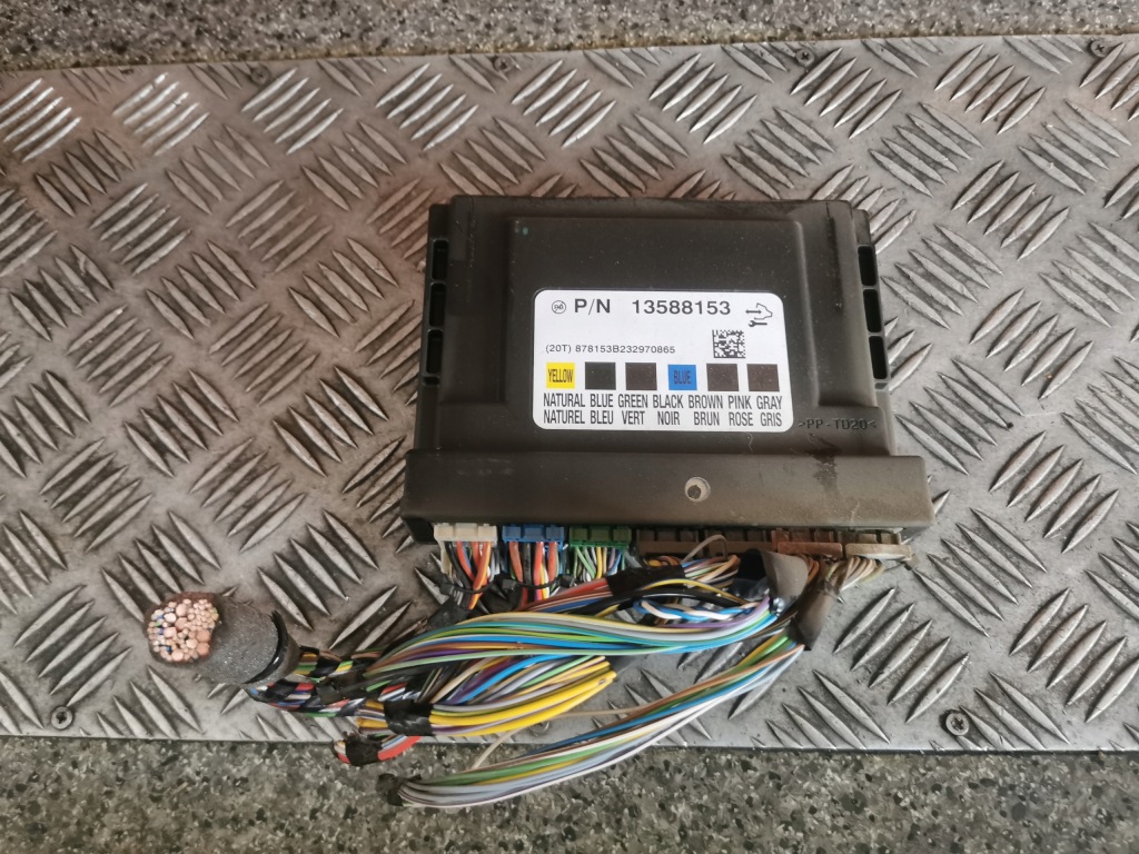 фото №1, 13588153 модуль блок керування комфорту opel astra iv j