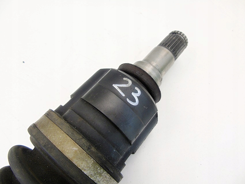 фото №4, Приводной вал правая длинная 1.3 16v vvti yaris ractis 2sz