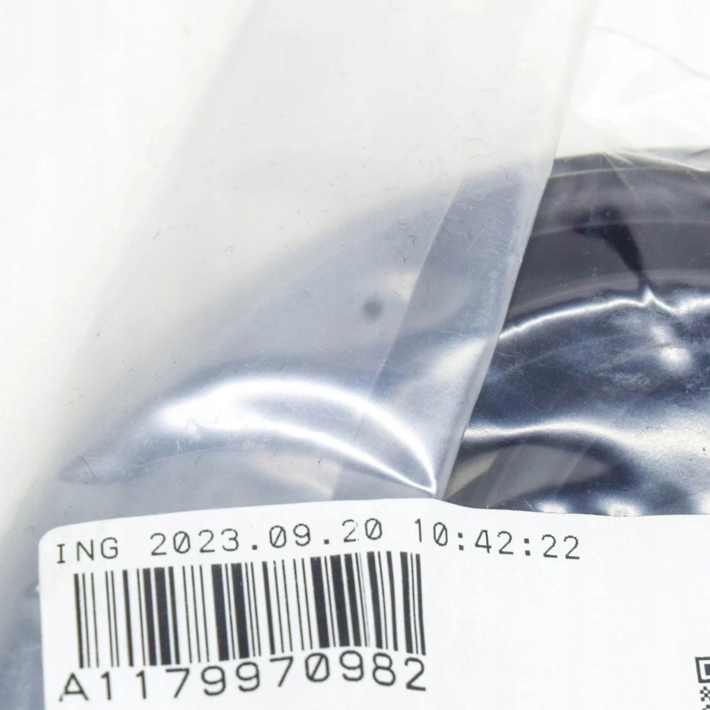 Mercedes-benz m w163 шланг вакуумa a1179970982 оригинальный Недорого