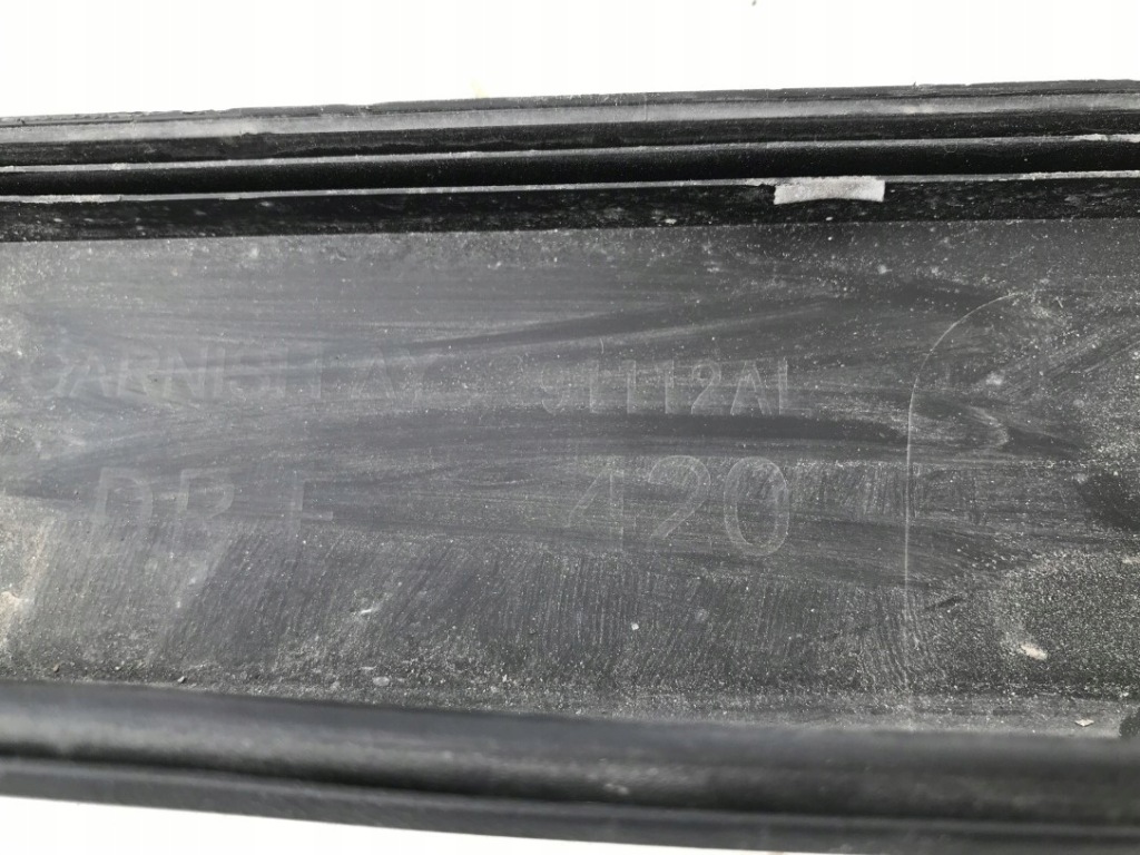 фото №8, Молдинг дверь правая перед subaru outback 14-18