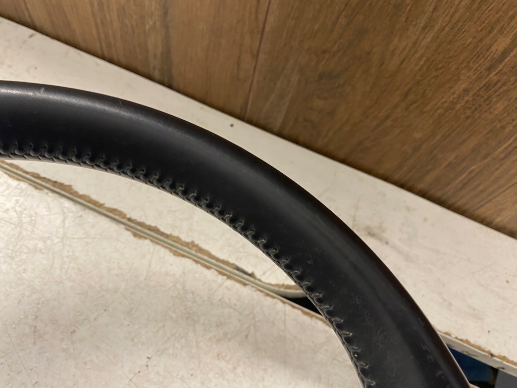 фото №12, Audi a4 b9 воздуховод кожа мультифункция 8w0419091e