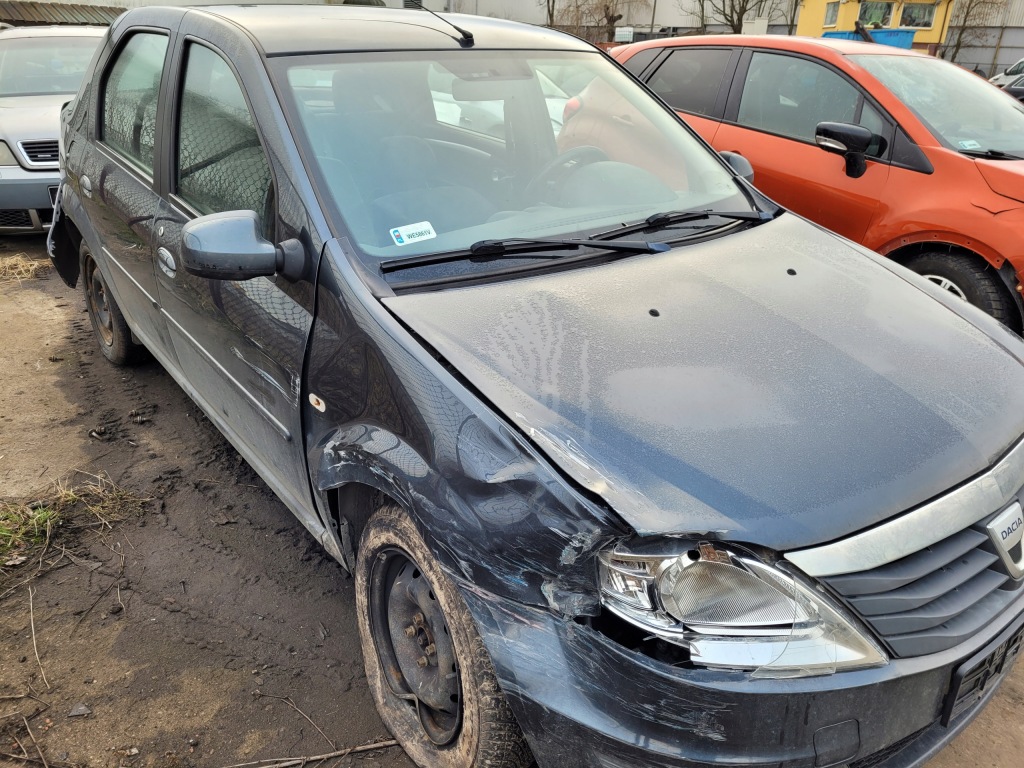 Дверь задний правое dacia logan Цена