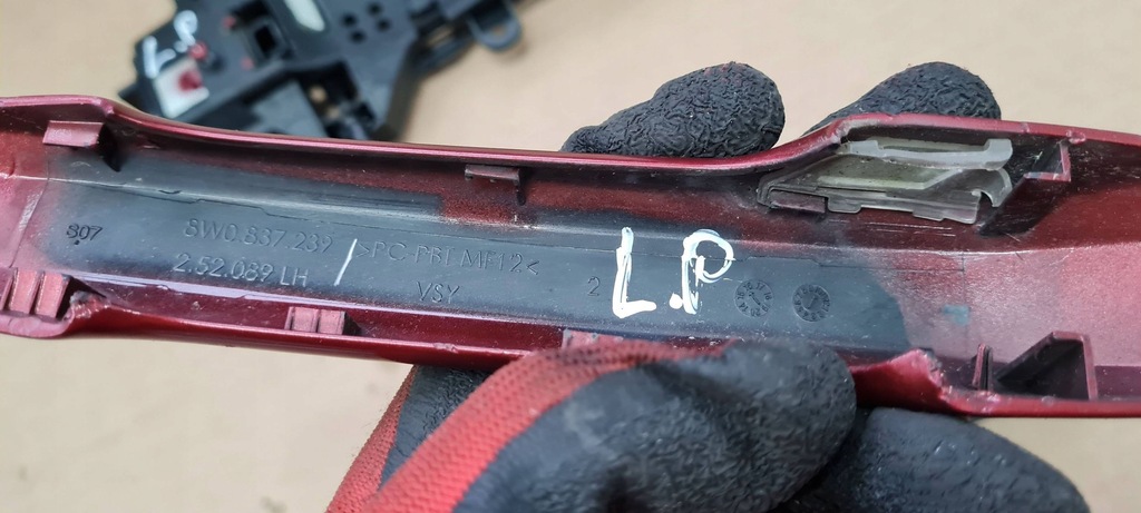 фото №14, A5 8w ручка дверь левая каркас 8w0837239 ly3s anglik a4 b9 8w