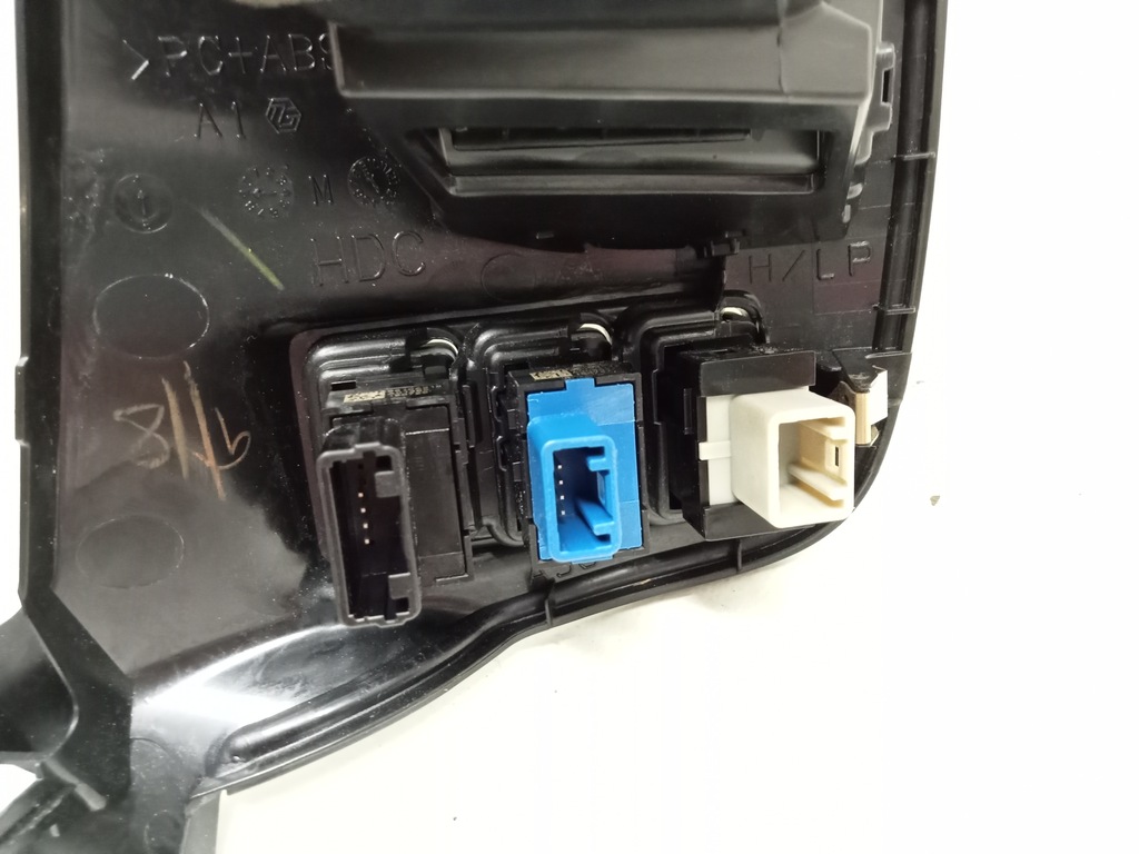 фото №6, Mitsubishi outlander iii phev решітка обдув ліва