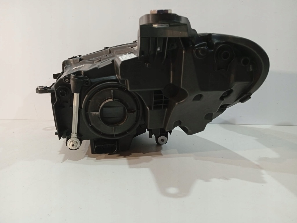 Купить Mercedes-benz cls a257 фара full led a2579067800 - правый  18780