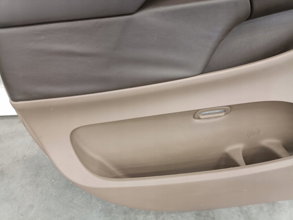 фото №12, Chrysler town country обшивка двері правий перед обшивки оббивка