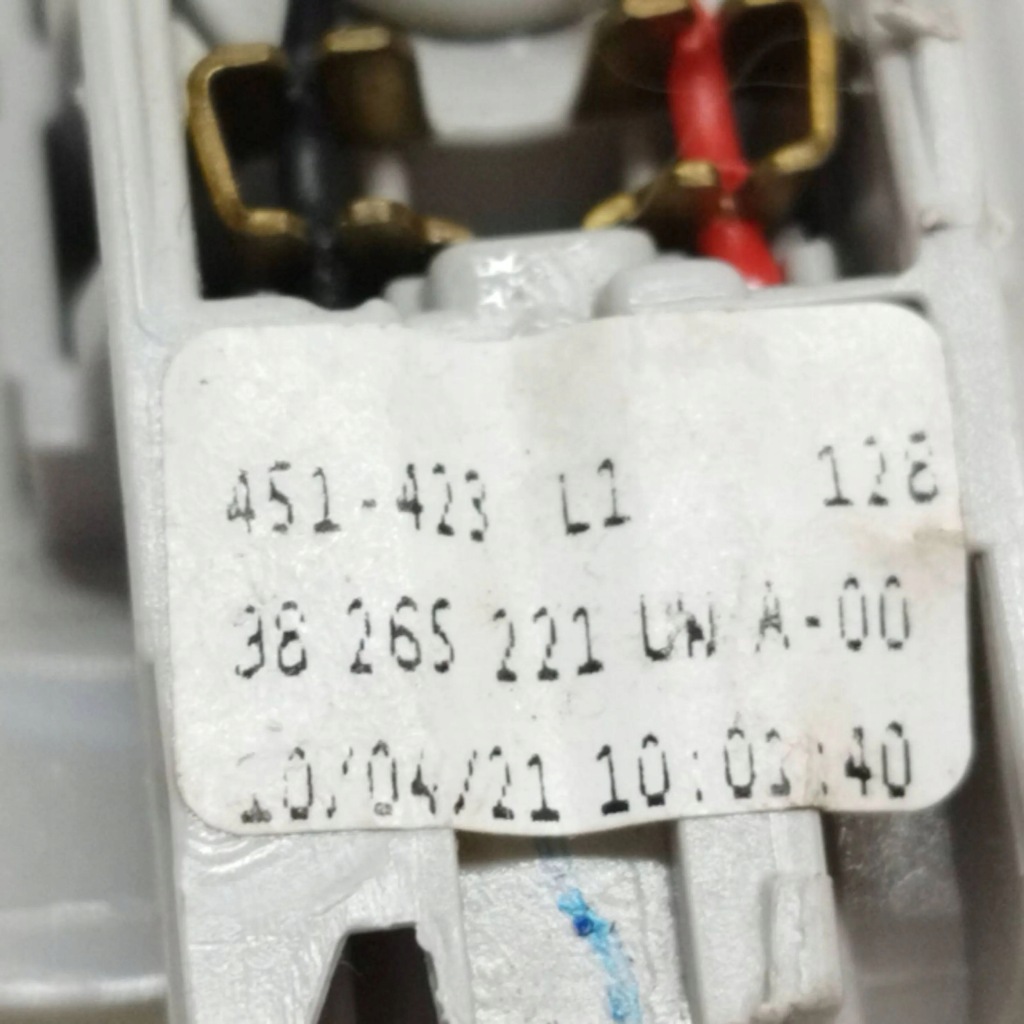 Купити 2022 citroen c4 3 e-c4 накладка сонцезахисна 38265221