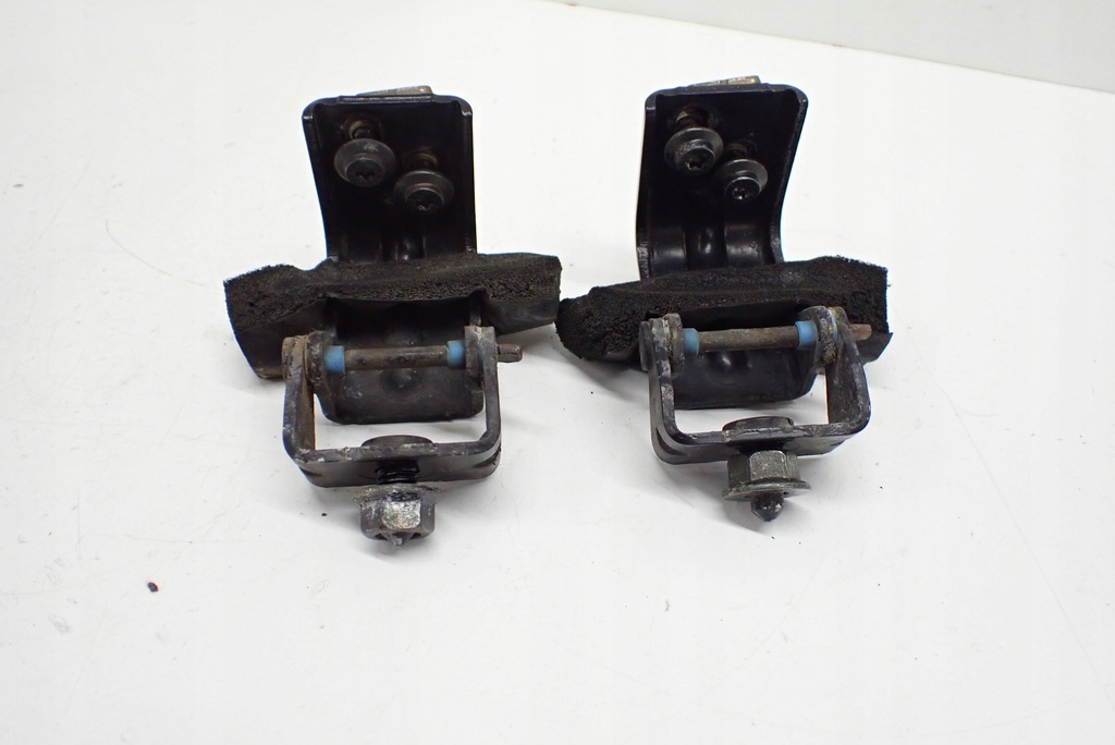 фото №1, Петли крышки борта задняя smart fortwo i 450 98-07 2szt комплект