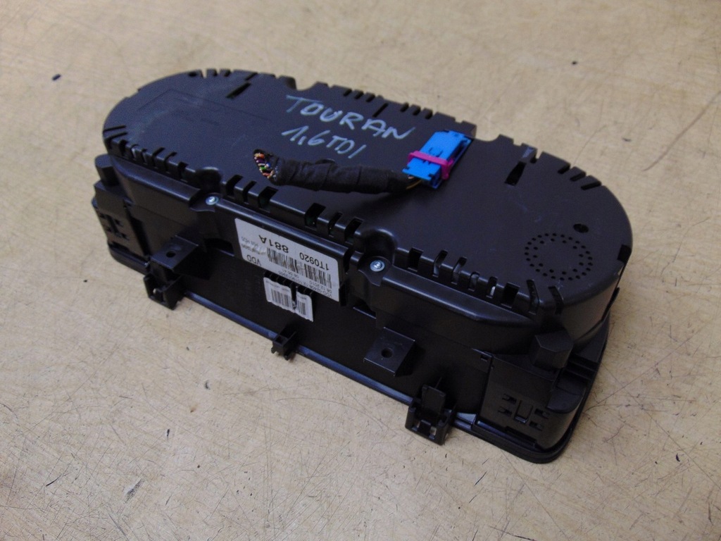 фото №11, Счетчик приборная панель vw touran 2010- 1.6 tdi 1t0920881a