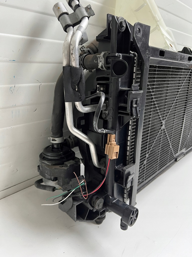 фото №11, Pas передний усилитель радиатор nissan leaf ii 2 электрик