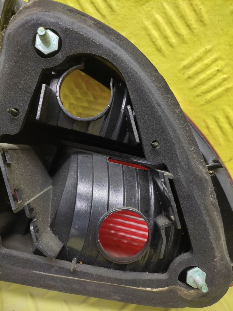 фото №4, Seat leon i лампа левый задняя