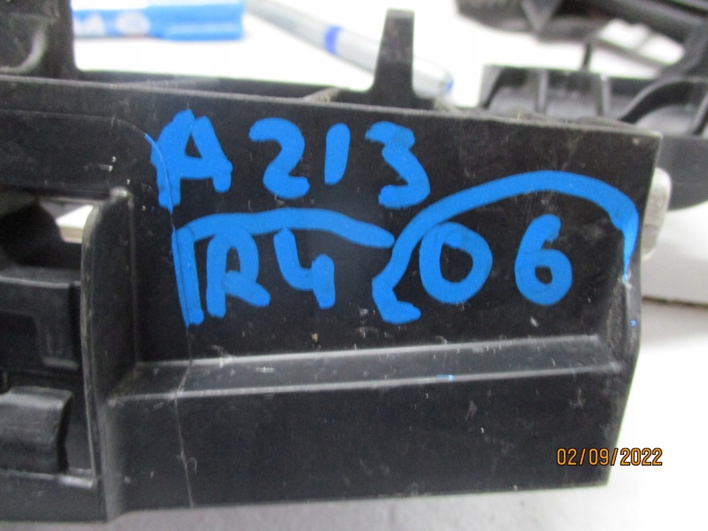 фото №8, Pas верхній mercedes e klasa 213 a2136201801