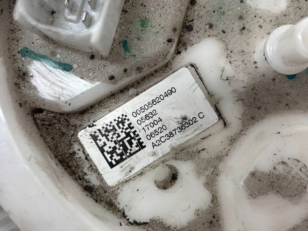 Насос пального alfa romeo stelvio 50562049 Зі Шроту