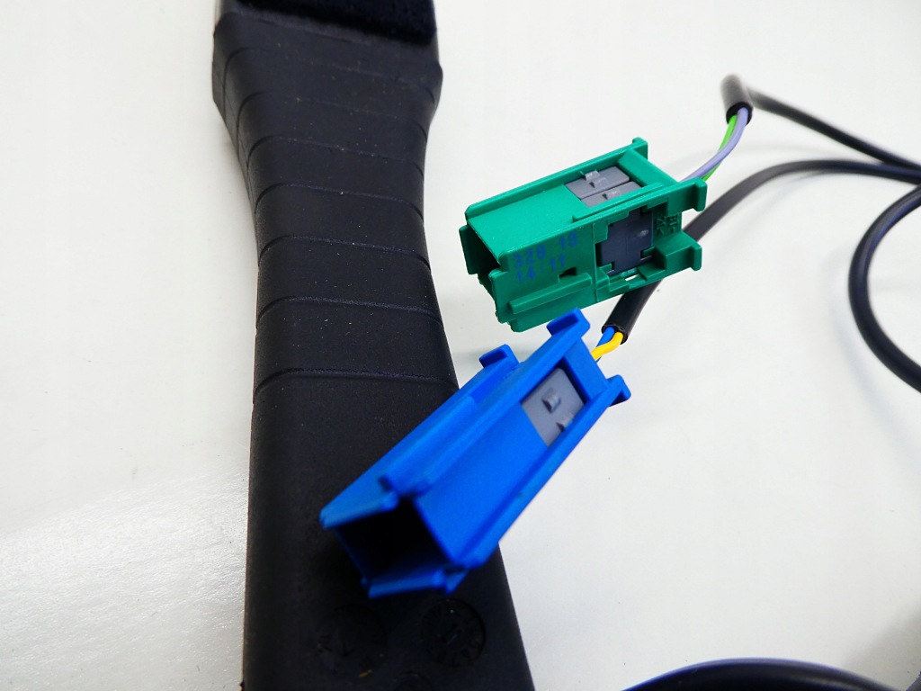 Новый оригинал правый  натяжитель натяжитель 13427749 поперечина безопасности corsa e 15- Цена