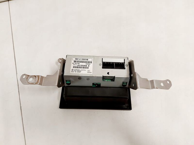 фото №6, Mitsubishi grandis приладова панель дисплей mn141366vb